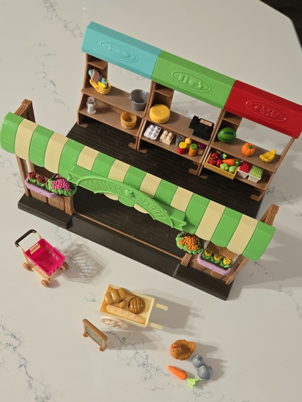 Li'l Woodzeez Hoppin’ Farmers MarketStore Playset with Toy Food